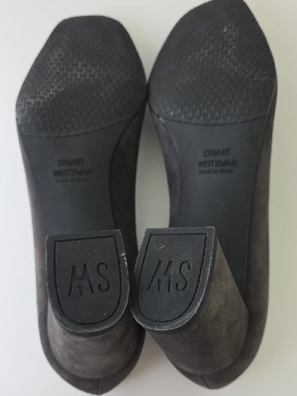 Stuart Weitzman Charcoal Suede Block Heel Pumps.  Size 9